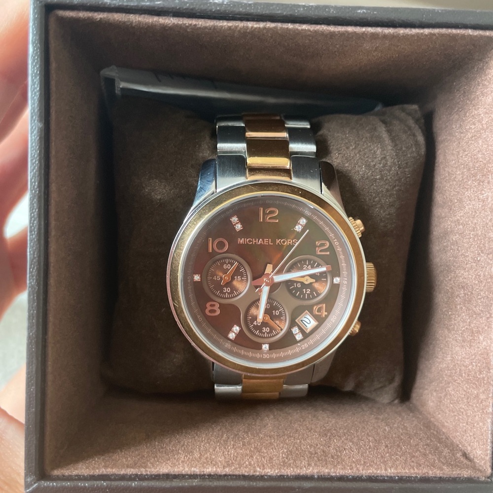 MICHAEL KORS MK5495 LADIES RUNWAY ROSE GOLD STEEL BROWN FACE CHRONOGRAPH WATCH